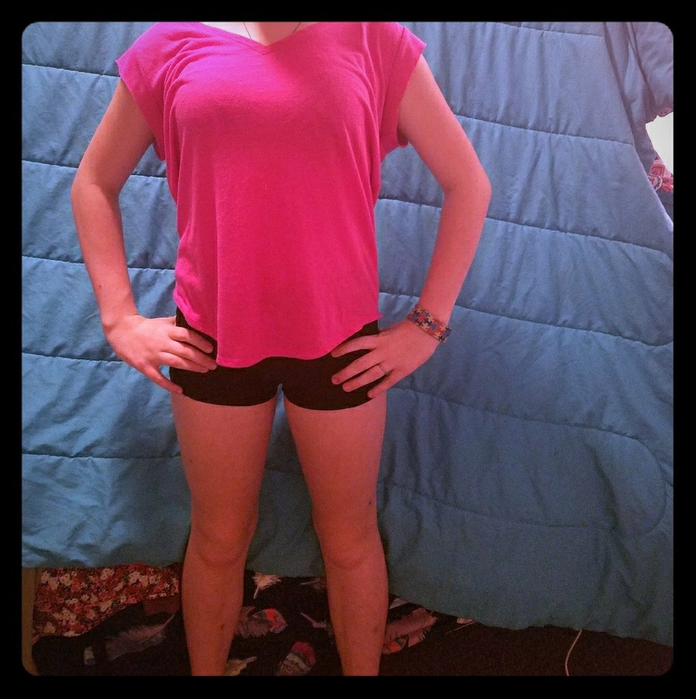 Short sleeves shirt